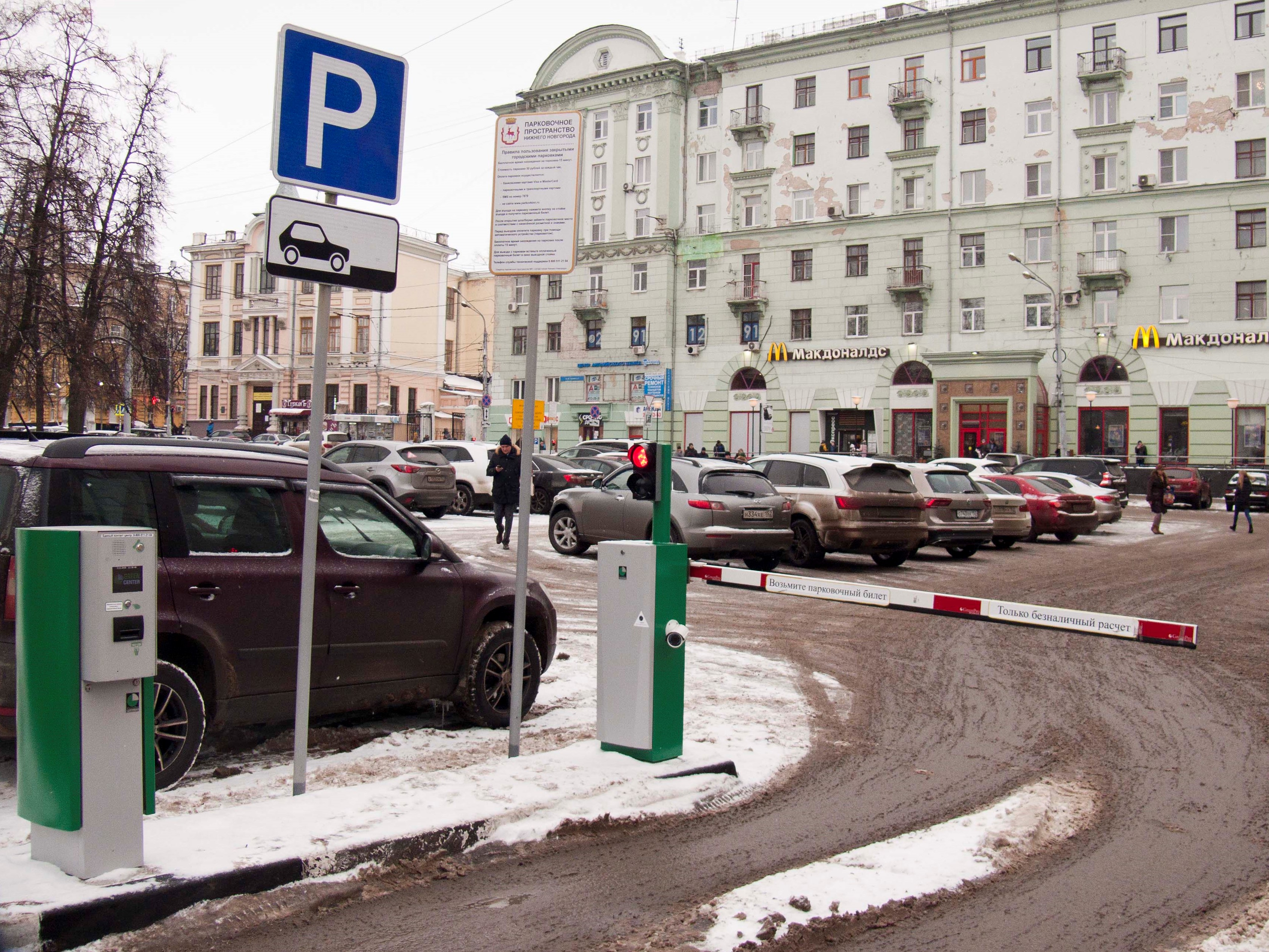 Нижегородцы высказались за создание перехватывающих парковок рядом с остановками  - фото 1